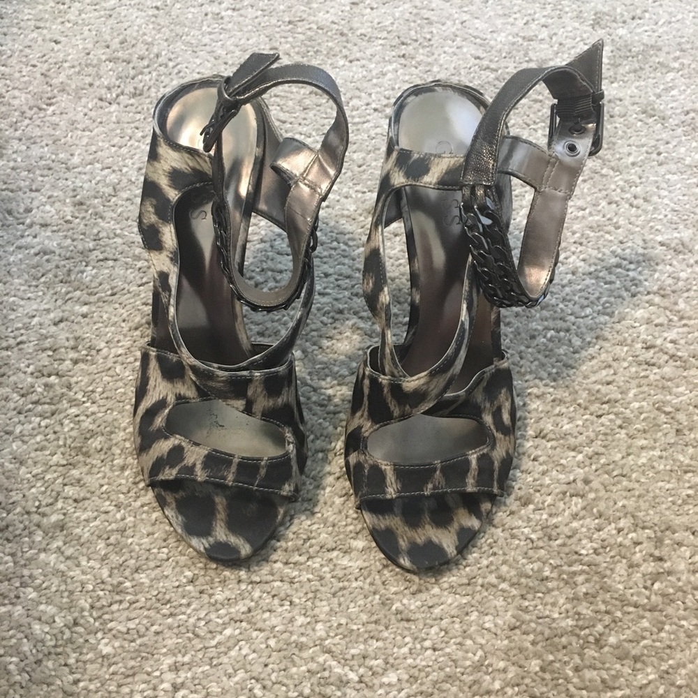 Cheetah Heel